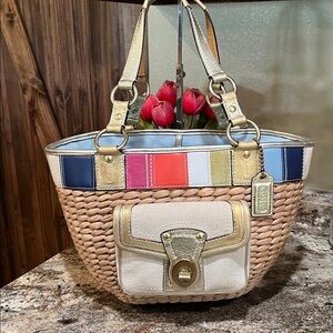 Coach EUC Lily 65th Anniversary Ed. Large Straw W/Gold Leather Trim Tote Bag